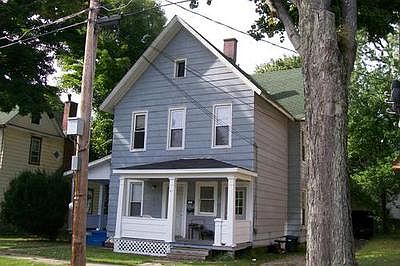 1st image of 61 Liberty St #1