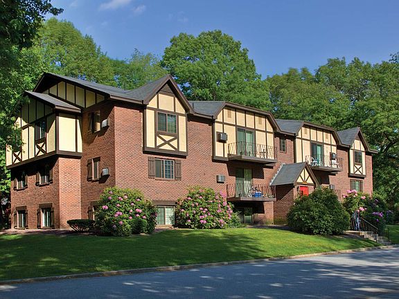 Wooded 88-acre community