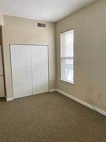 516 Division St #1