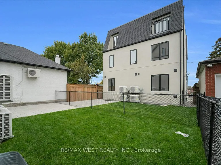 502 Atlas Ave #D — Photo 22