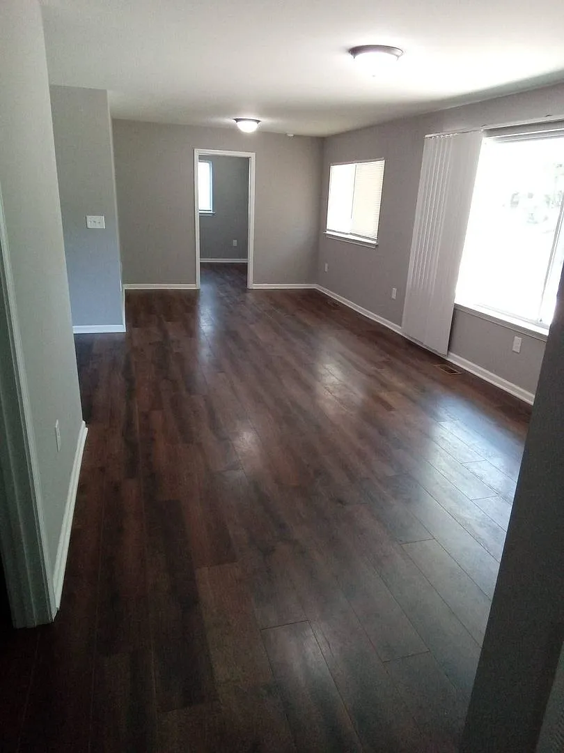 Building Photo - 3338 Barfield Dr