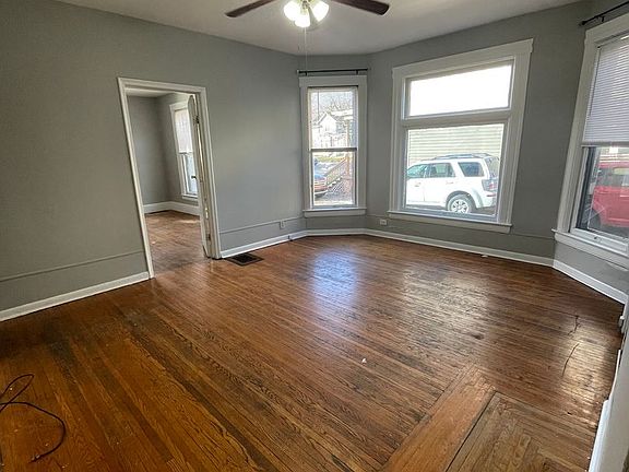 4th image of 418 Emmet St APT 2