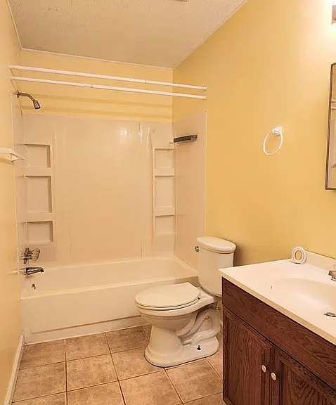 5592 Cold Stream Dr — Photo 13