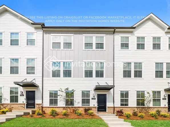 11128 Tournament Dr, Charlotte, NC 28269