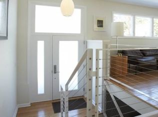 159 Dayton St, Sea Cliff, NY 11579