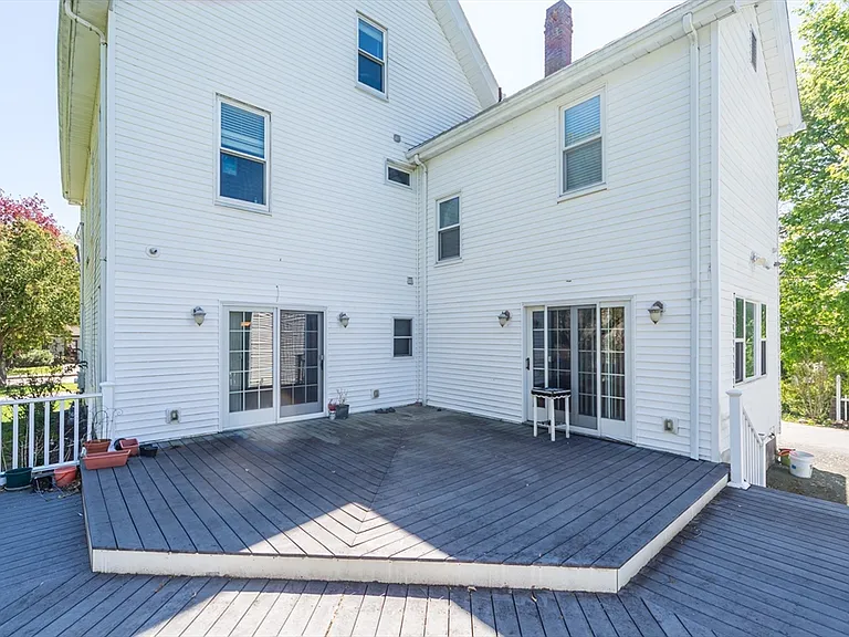 26 Pine St #26 — Photo 21