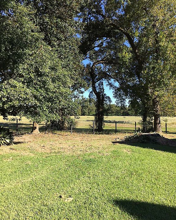 1st image of 5625 Sandalwood Dr
