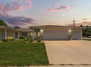 2102 McQuillan Ct SE, Rochester, MN 55904