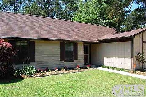 3rd image of 2631 Baldwin Dr S #2