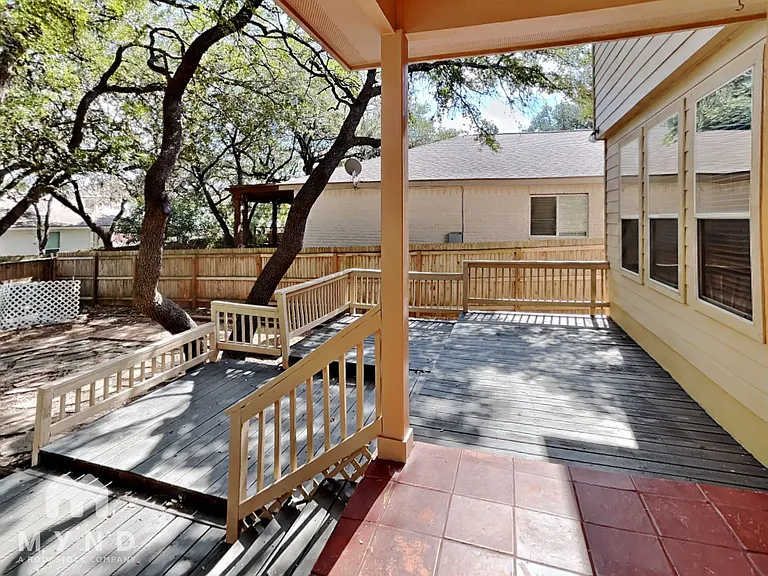8606 Eagle Peak — Photo 22