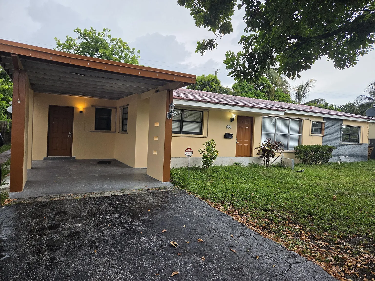 4 bed, 2.0 bath, 2193 sqft, $3,400 — Photo 2
