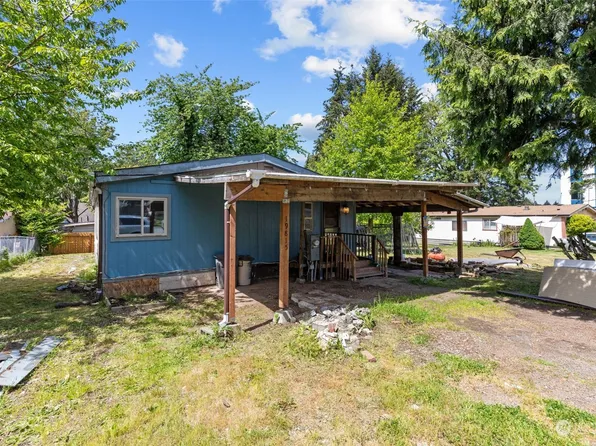 19815 12th Lane Street, SeaTac, WA 98148