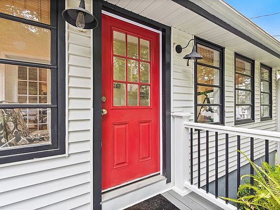 3rd image of 7 Intervale St