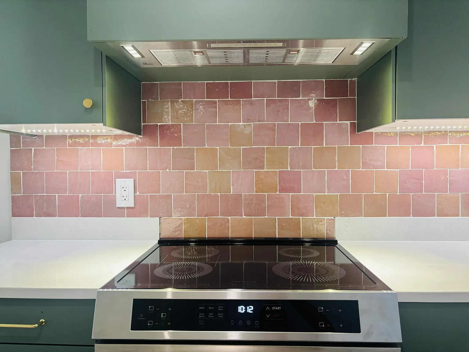 2 bed, 725 sqft, $1,950 — Photo 3