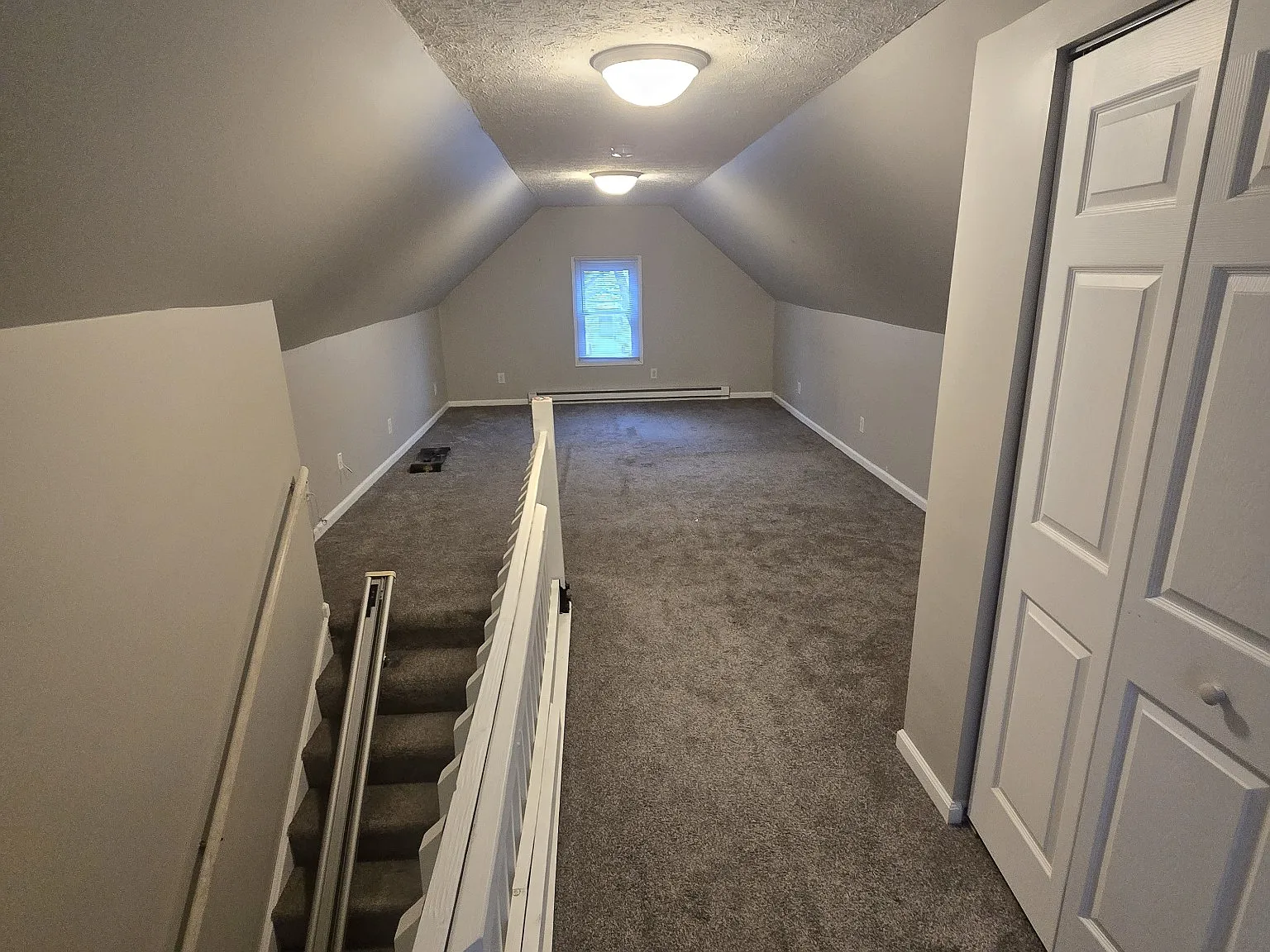 4 bed, 1800 sqft, $1,800 — Photo 3