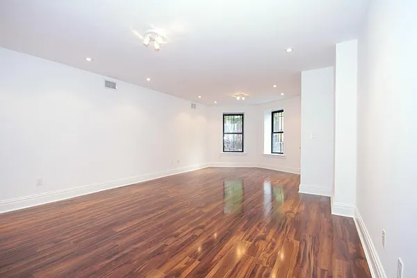 Rented by Rahme Real Estate, LLC | media 13