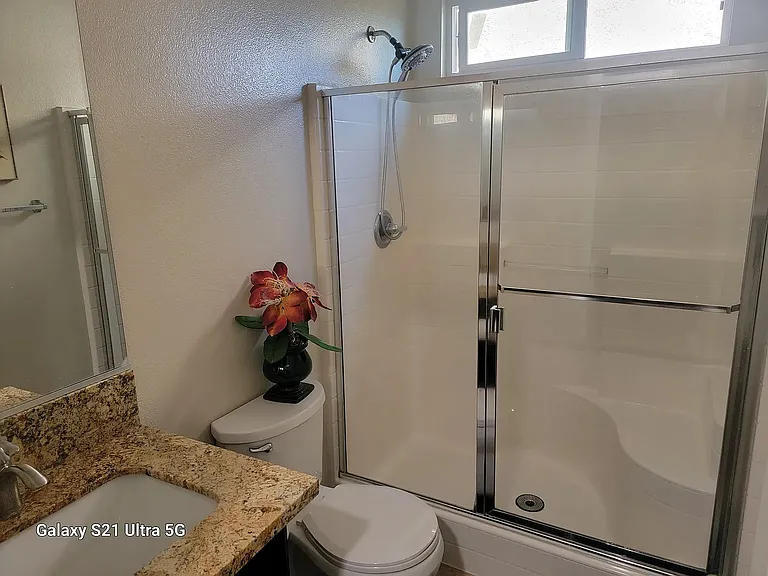 3200 Toopal Dr #1 — Photo 5