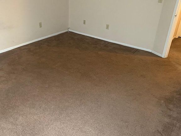 5th image of 2984 Sawdust Ln