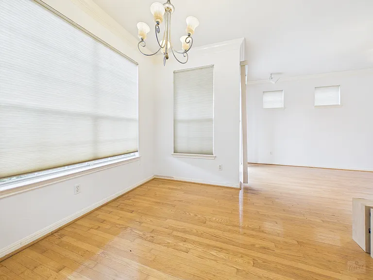 8518 Cahill Dr #32 — Photo 10