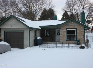 1210 Ridgeway St NE, Grand Rapids, MI 49505