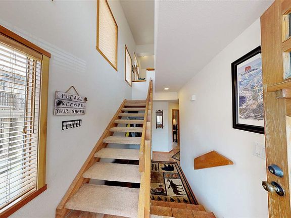 2nd image of 964 Fairway Cir APT 964