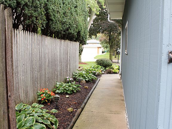 Walkway to Backyard