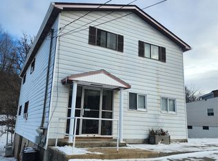24 Main St, Otisville, NY 10963