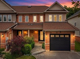 54 Breakwater Dr, Whitby, ON L1N9N7