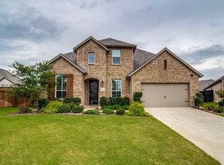 9808 Pikes Peak Pl, Oak Point, TX 75068