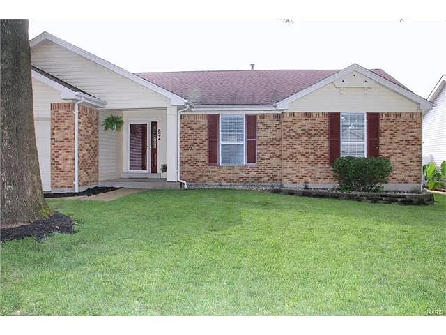 632 Bugle Run Dr photo 1