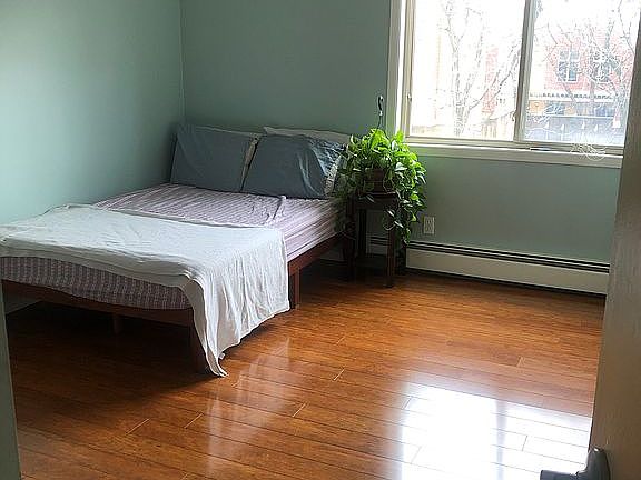 4th image of 3540 Hennepin Ave APT 215