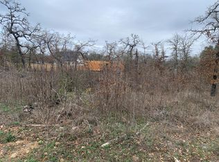 Chickasaw, Smithville, TX 78957