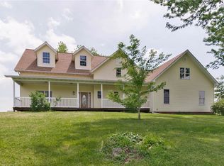 8919 Lagemann Ln, Godfrey, IL 62035