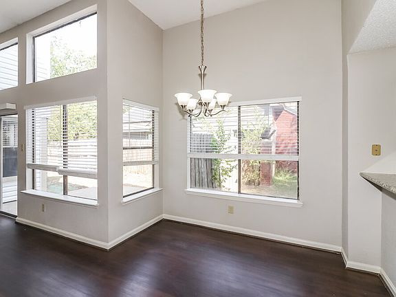5th image of 24102 Scrivener Ln