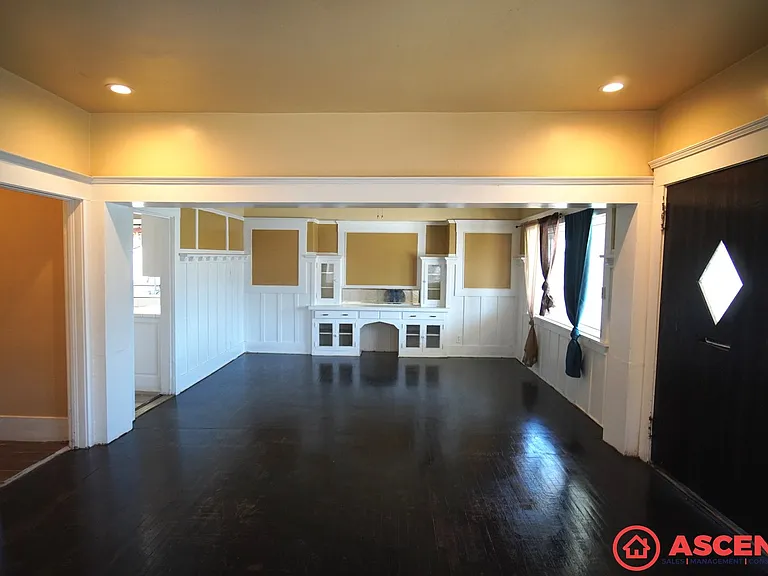 1119 H St — Photo 3