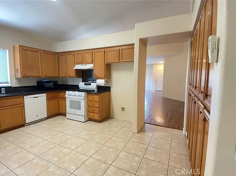 27531 Sierra Madre Dr — Photo 8