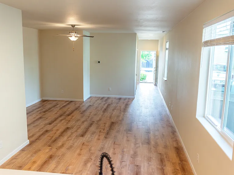 32824 Marguerite Ln — Photo 11