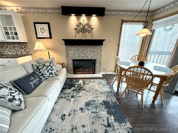 43 Southwood Shores Cir #3A, Lake Ozark, MO 65049