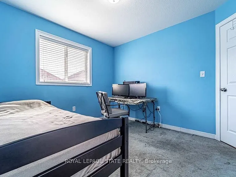 35 McKibbon Ave — Photo 14