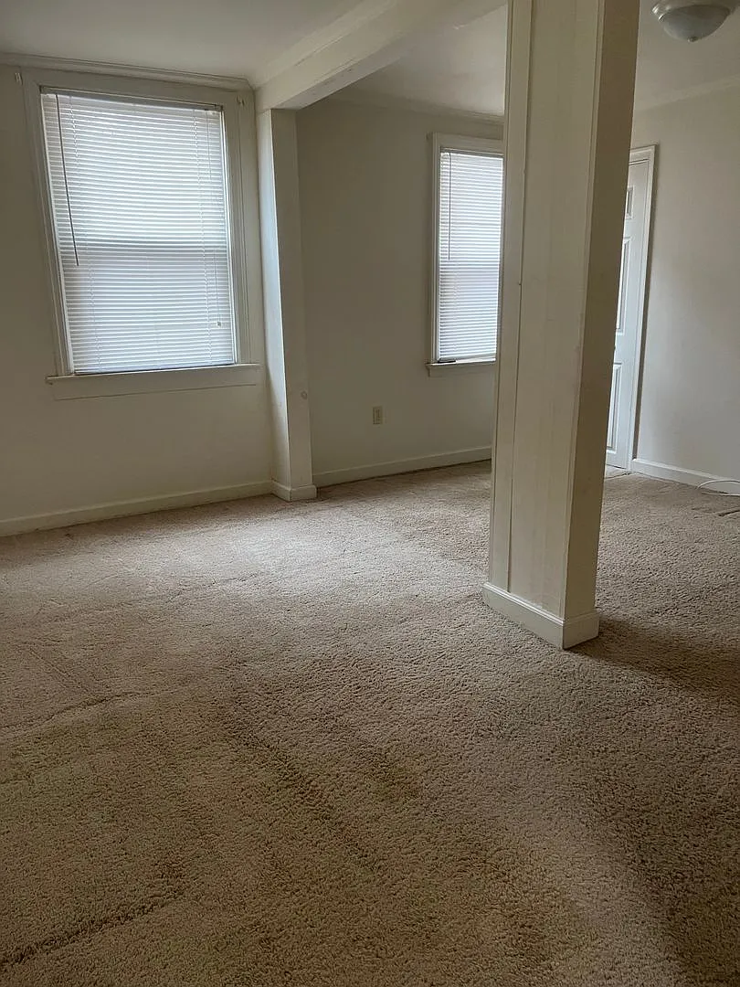 38 E Main Street — Photo 4