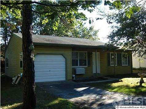 2nd image of 17 Norwalk Ave #70
