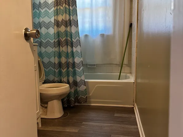170 Gladiola Dr, Spring Lake, NC 28390