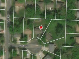 506 W 5th Ct, Peculiar, MO 64078