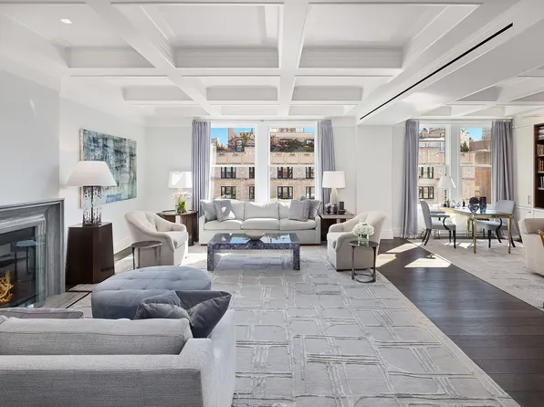 876 Park Avenue image 1 of 16