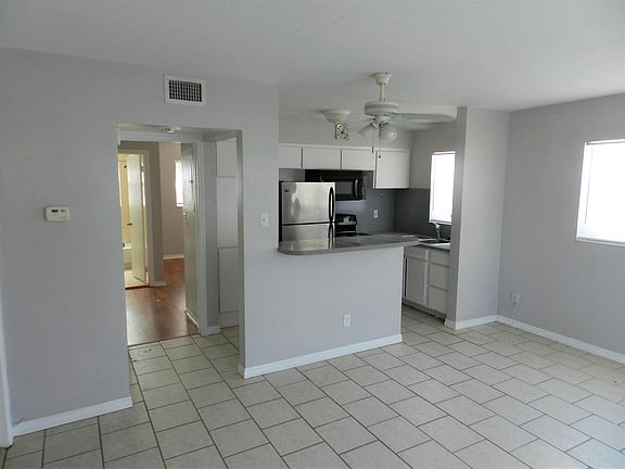 3rd image of 1601 5th St N #1