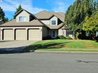 245 NE 26th St, Gresham, OR 97030