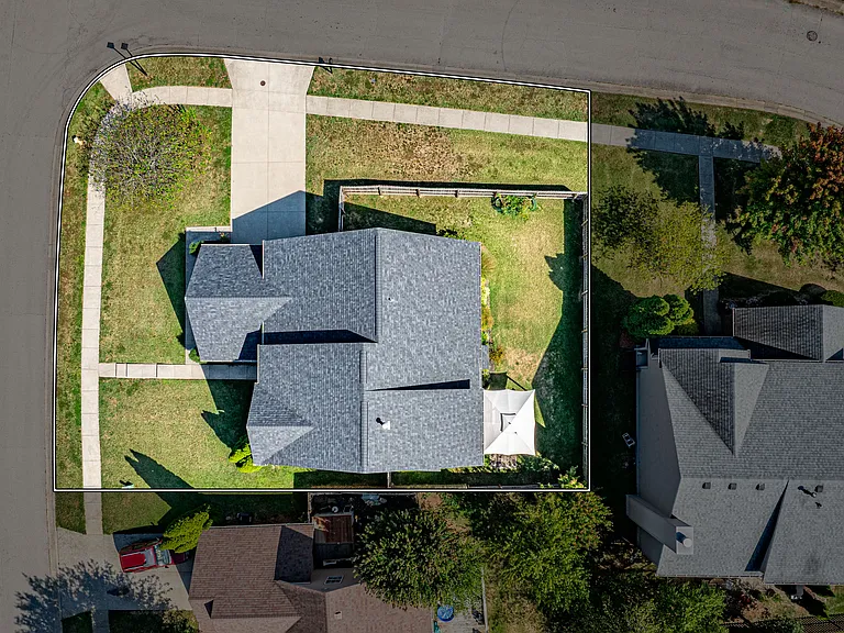 11009 Symington Cir — Photo 7