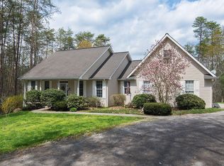 826 Big Ridge Park Rd, Maynardville, TN 37807