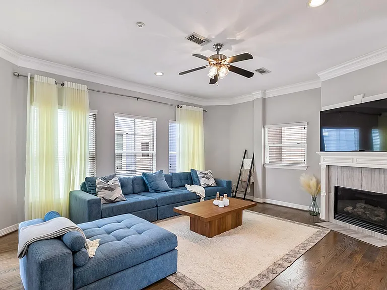 3011 Houston Ave #A — Photo 4