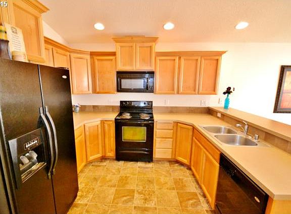 5th image of 6600 NE 56th Ave